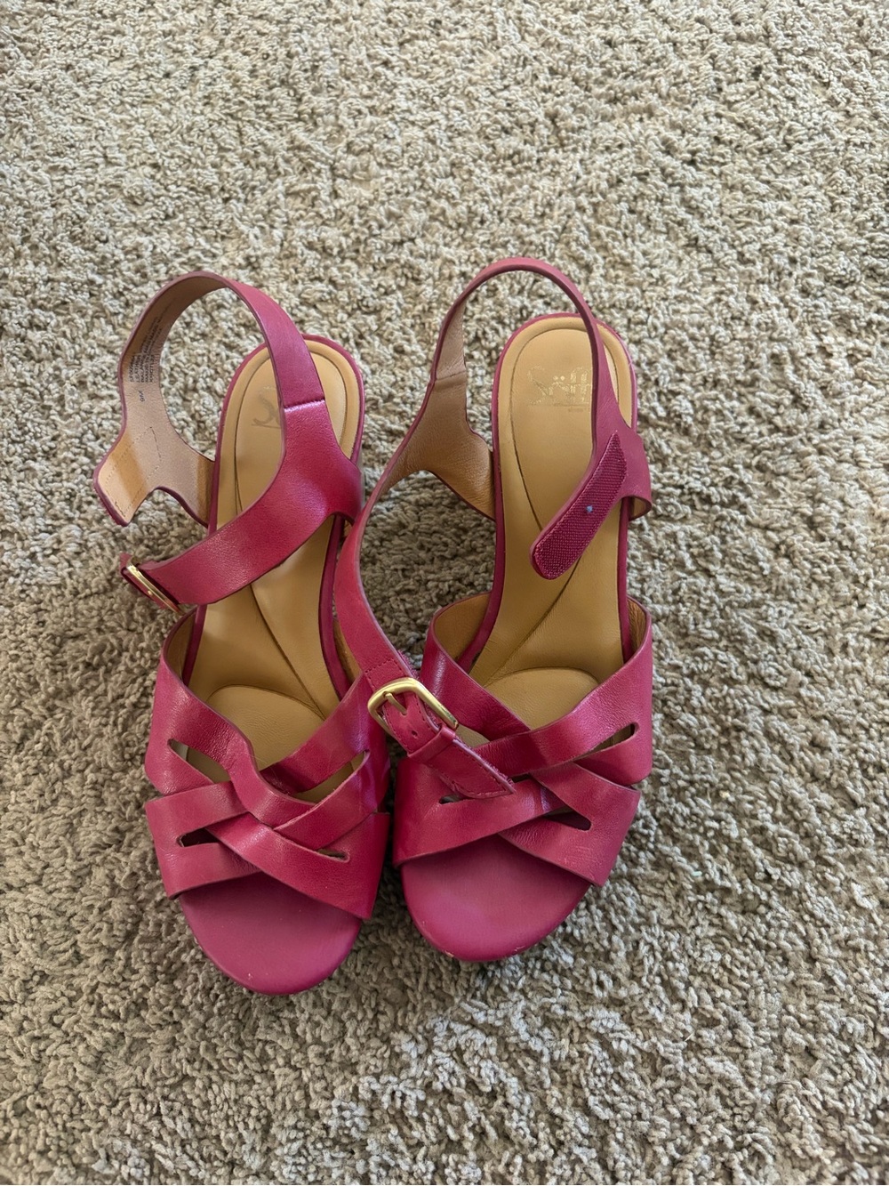 Sofft Fuchsia Crisscross Slingback Sandals